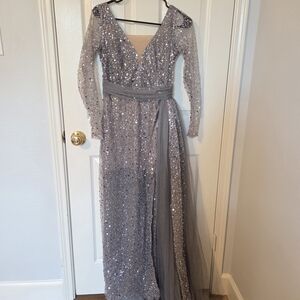 Elegant Gray Sequin Maxi Dress